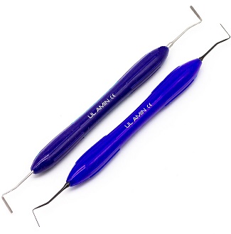 Гладилка двусторонняя с разворотом /синняя ручка - цвет инструмента black/ 175 мм.